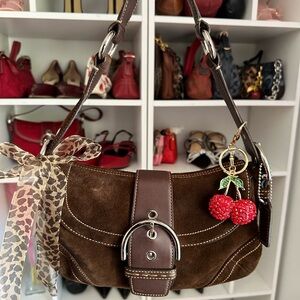 Brown Suede Y2K Coach Small SoHo 🤎🍒